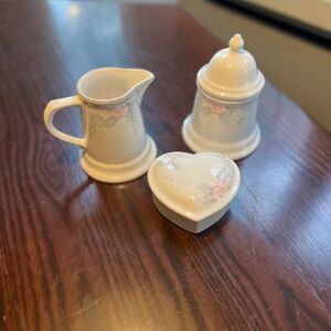 Vintage Pfaltzgraff Wyndham Pattern 3-Piece Set